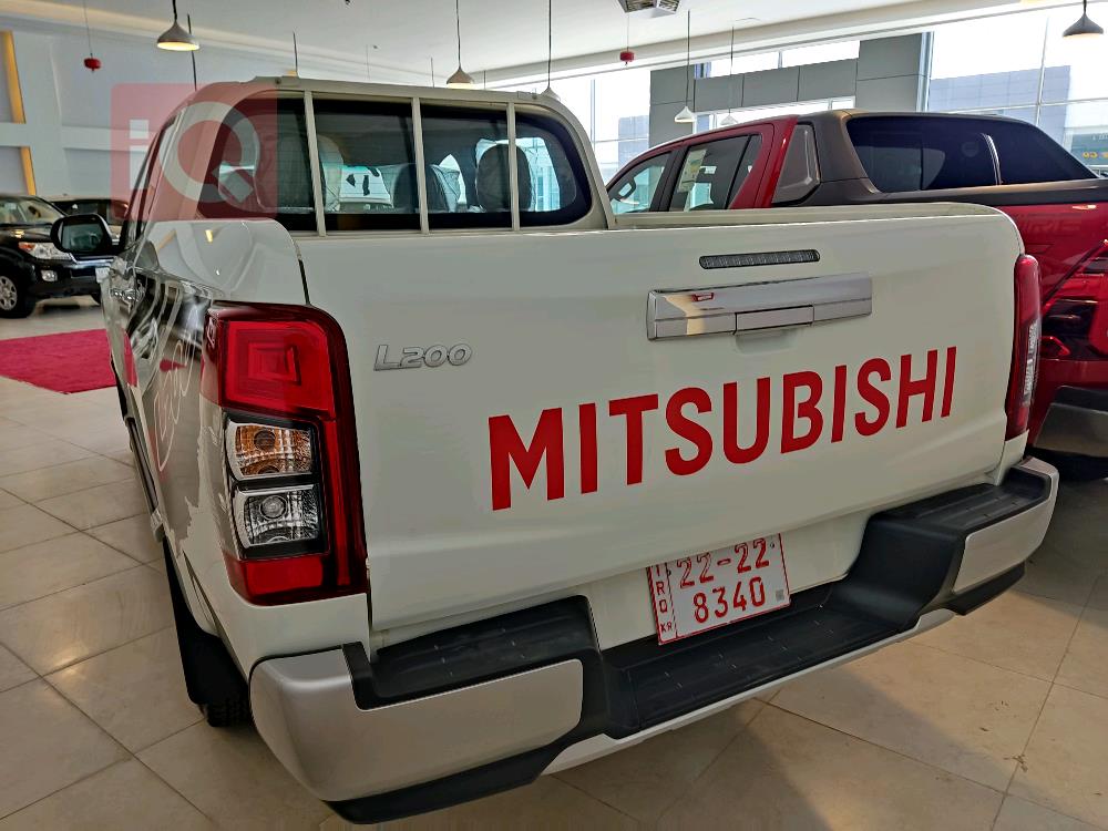 میتسوبیشی L200
